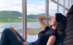 av无码毛片久久喷潮水